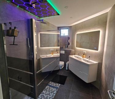 Differdange Appartement | Suite Spa, Jacuzzi & Sauna