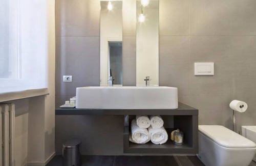 Voghera Appartement | Suite Vogue Sforza
