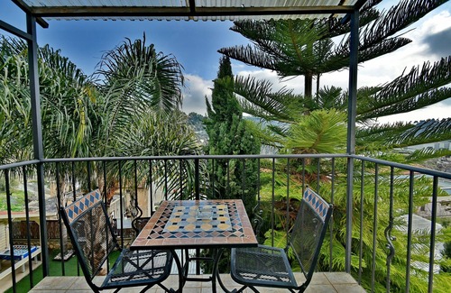 Merom HaGalil Villa | Suite with a private warmed pool