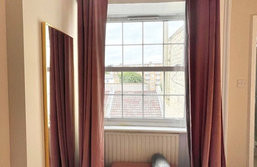 Somers Town Appartement | Suite with Private Bathroom in Camden