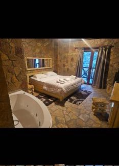 Ano Zakhlorou Appartement | Suites Kalavrita
