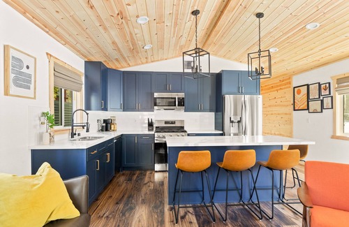 Big Bear Lake Maison | Winter cabin next to the Village and Snow Summit