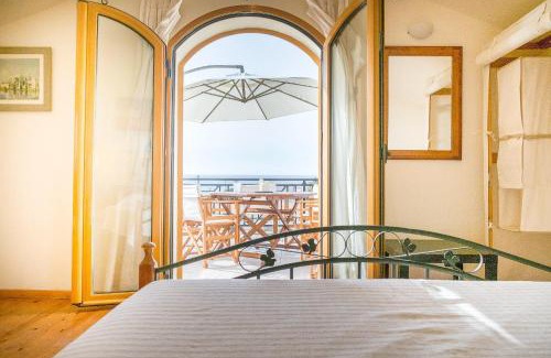 Skaleta Maison | Summer Home of Skaleta beach
