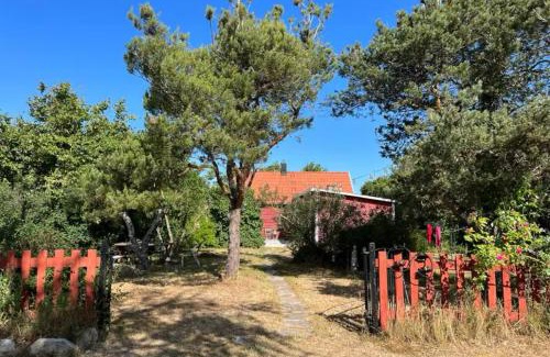 Klintehamn Maison | Summer Home with Private Garden