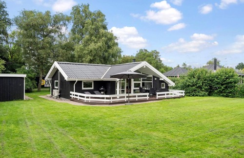 Dronningmolle Maison | Summer house close to nature and beach