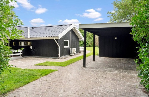 Dronningmolle Maison | Summer house close to nature and beach