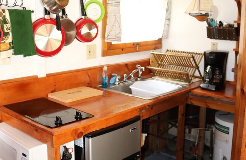 Alton Bay Cabine | Cottage # 3 'la remise à outils'