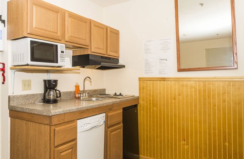 Rehoboth Beach Maison | Summer Place Hotel