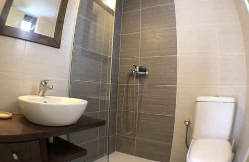 Platanes Appartement | Été, studio calme :)
