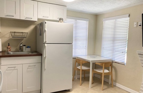 Bayshore Gardens Maison | Adorable Bradenton Cottage Minutes de la plage ou du centre-ville de Sarasota ou Bradenton