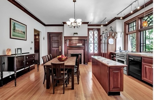 Bryant Maison | Summer Street Guest House