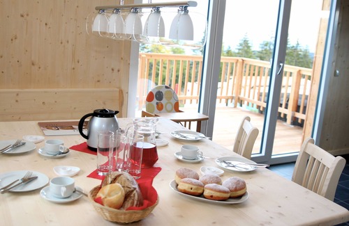 Bad Sankt Leonhard im Lavanttal Chalet De Ski | Été, le soleil, l'aventure et la détente pour petits et grands!