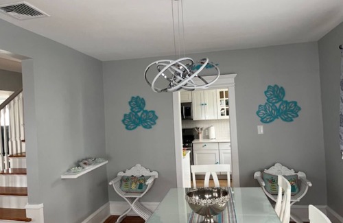 Pleasantville Maison | Summer Sunset Hideout 3-5 BEDROOMS/4 BATH-PLEASANTVILLE