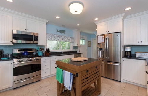 Kennebunkport Cottage | Summerhill - Cottage entièrement rénové - À pied de la plage, de la ville et de la marina