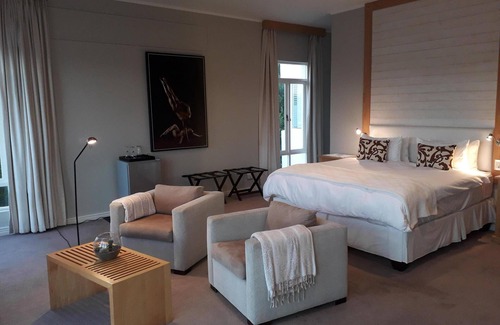 Wilderness Lit Et Petit-Déjeuner | Summerlane BnB - Chambre Poséidon avec terrasse et vue sur le jardin