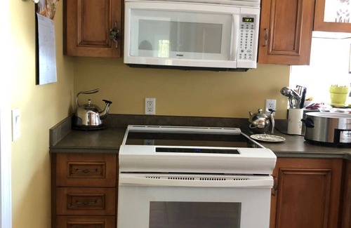Saint Croix Cottage | Summer time get away with beautiful water views!