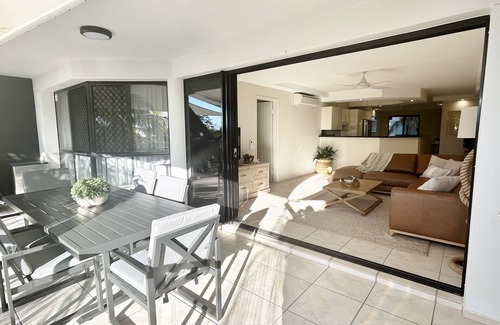 Maroochydore Appartement | Sun And Sandy ~ Gorgeous Beach Front Location 2 Bedrooms, 2 Bathrooms, Sleeps 6