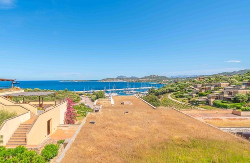 Portisco Appartement | Sun Apartment - View & Relax for Families