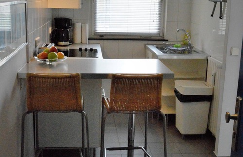 Schoeneberg Appartement | Ensoleillé et calme au coeur de Schöneberg / près de Kudamm avec un grand balcon
