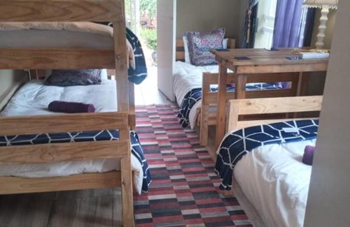 Schoemansville Maison | Sun Deck Lodge