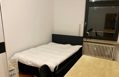 Gallus Copropriété | Sun-drenched 2-room balcony apartment in Frankfurt's Westend!