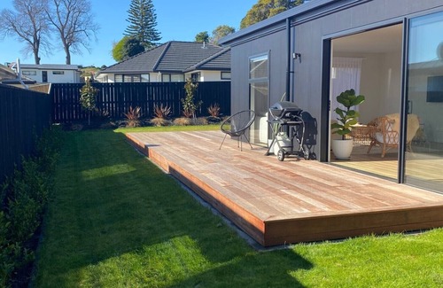Richmond Maison | Sun-Drenched Home in Richmond