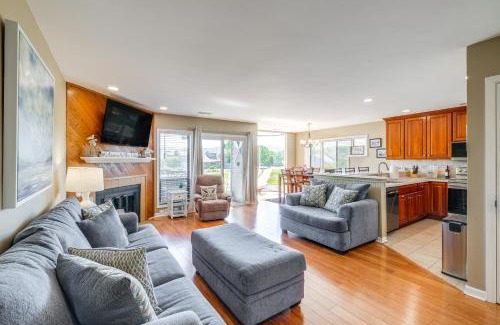 North Shore Appartement | Sun-Filled Condo with Smith Mountain Lake Views