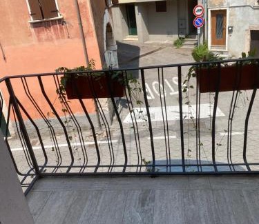 Domegliara Appartement | Sunny house