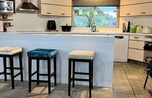 Coromandel Forest Park Maison | Sun-Kissed Shores of Tairua!!