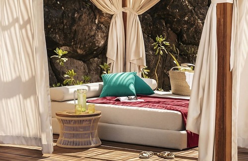 Lo de Marcos Maison | Sun, Sand & Relaxation! Pools, Beachfront, Free Parking, Free Breakfast!