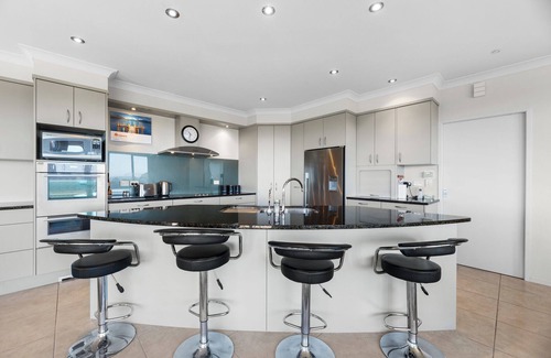 Waihi Beach Maison | Sun, Sand, Serenity - Waihi Beach Holiday Home