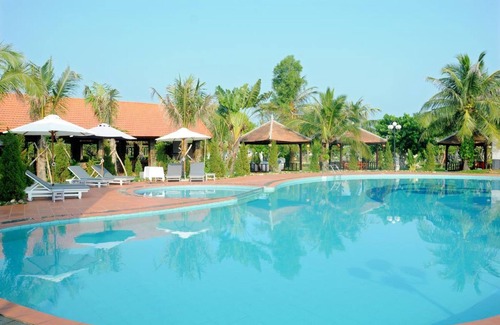 Thuan An Station Balnéaire | Sun & Sea Resort - VIP Unit 9 (vue Lagoon Vip / Garden Vip)
