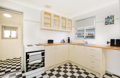 Culburra Beach Maison | Sun Shack at Culburra I Pet Friendly I 3 Min Walk to Beach