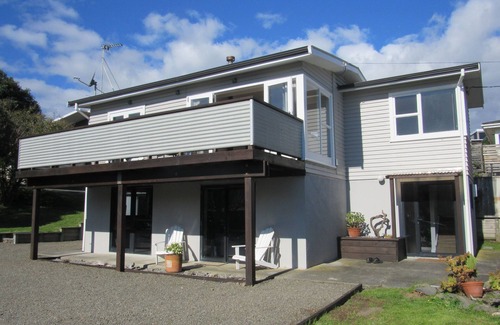 Paraparaumu Maison | Sun trap by the beach!