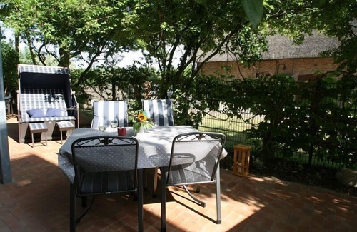 Ortsamt 2 Appartement | Sun with terrace, WLAN, parking space, close to the beach