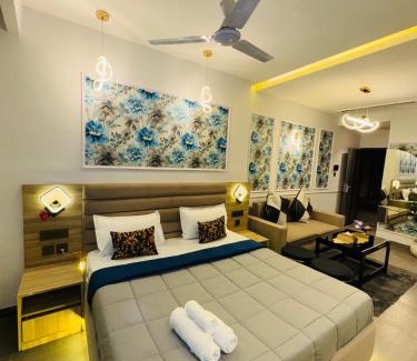 Noida Appartement | Suncatcher by Royal Reetreat Suite