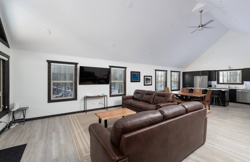 Valemount Maison | The Sundance Cabin - Trois Chambres Maison, Couchages 10