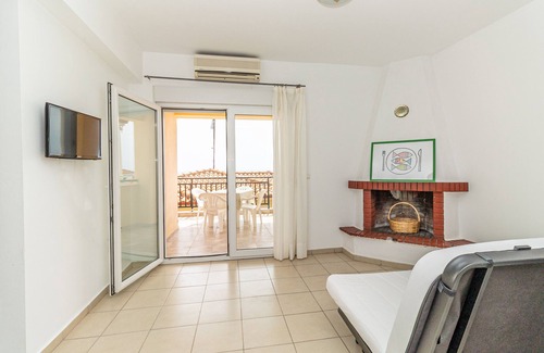 Nea Skioni Appartement | Sunday Mood Family Apartment with Sea View