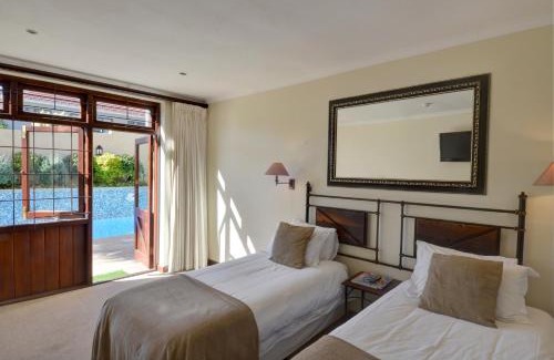 Fresnaye Lit Et Petit-Déjeuner | Sundown Manor Guest House