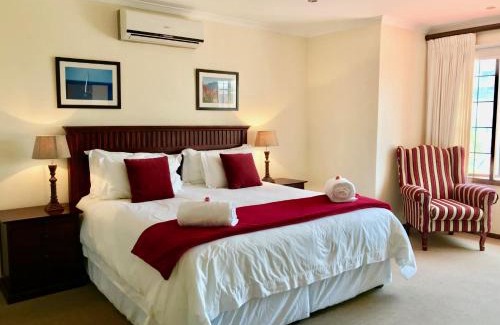 Fresnaye Lit Et Petit-Déjeuner | Sundown Manor Guest House