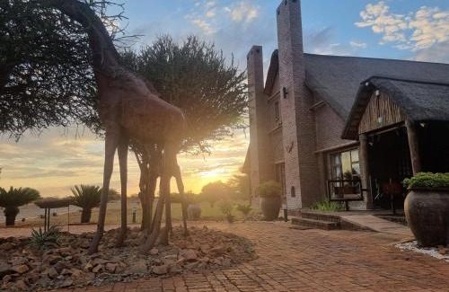 Marble Hall Cabine | Sundowners Game Lodge