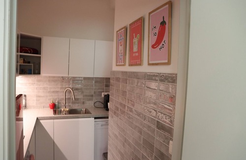 Ukkel Appartement | Sunflora apartment in the heart of Brussels in a luxury building