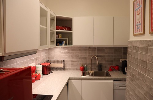 Ukkel Appartement | Sunflora apartment in the heart of Brussels in a luxury building