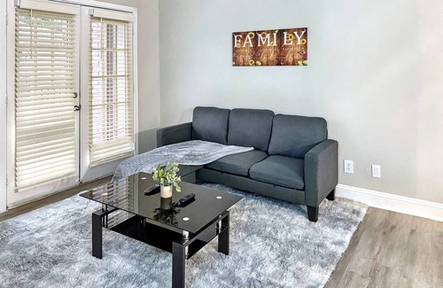 Addison Appartement | Sung stay near Addison Circle