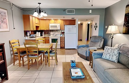 Daytona Beach Shores Copropriété | Sunglow Resort 305