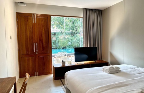 Chim Phli Hôtel | SUNKISS pool.bed.cafe