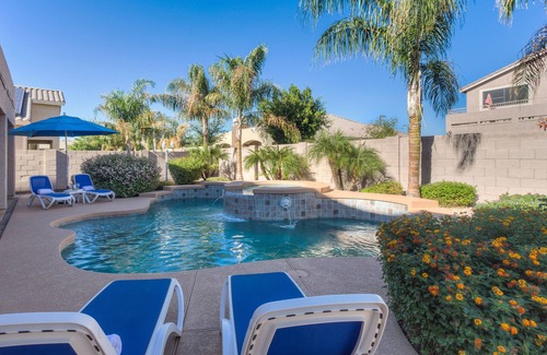 Rio Paseo Maison | SUNLAND VILLA - Complexe haut de gamme avec piscine chauffée, spa, billard, à 3 km de Wigwam