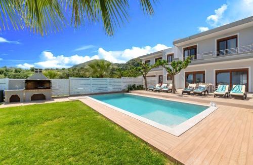 Georgioupolis Maison | Sunlight Grand Villas 3 Beheizte Pools 36 Gäste