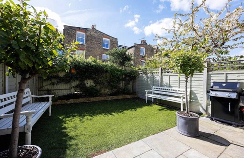 Wandsworth Maison | Sunlit Symphony, by Veeve