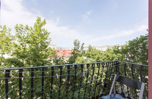 El Parc i la Llacuna del Poblenou Appartement | Sunny 3BD for Families in Poblenou next to the sea!
